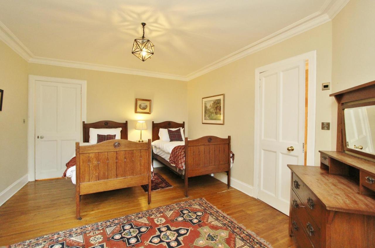 Elegant 3-bedroom Ramsay Garden In Centre Appartamento *
